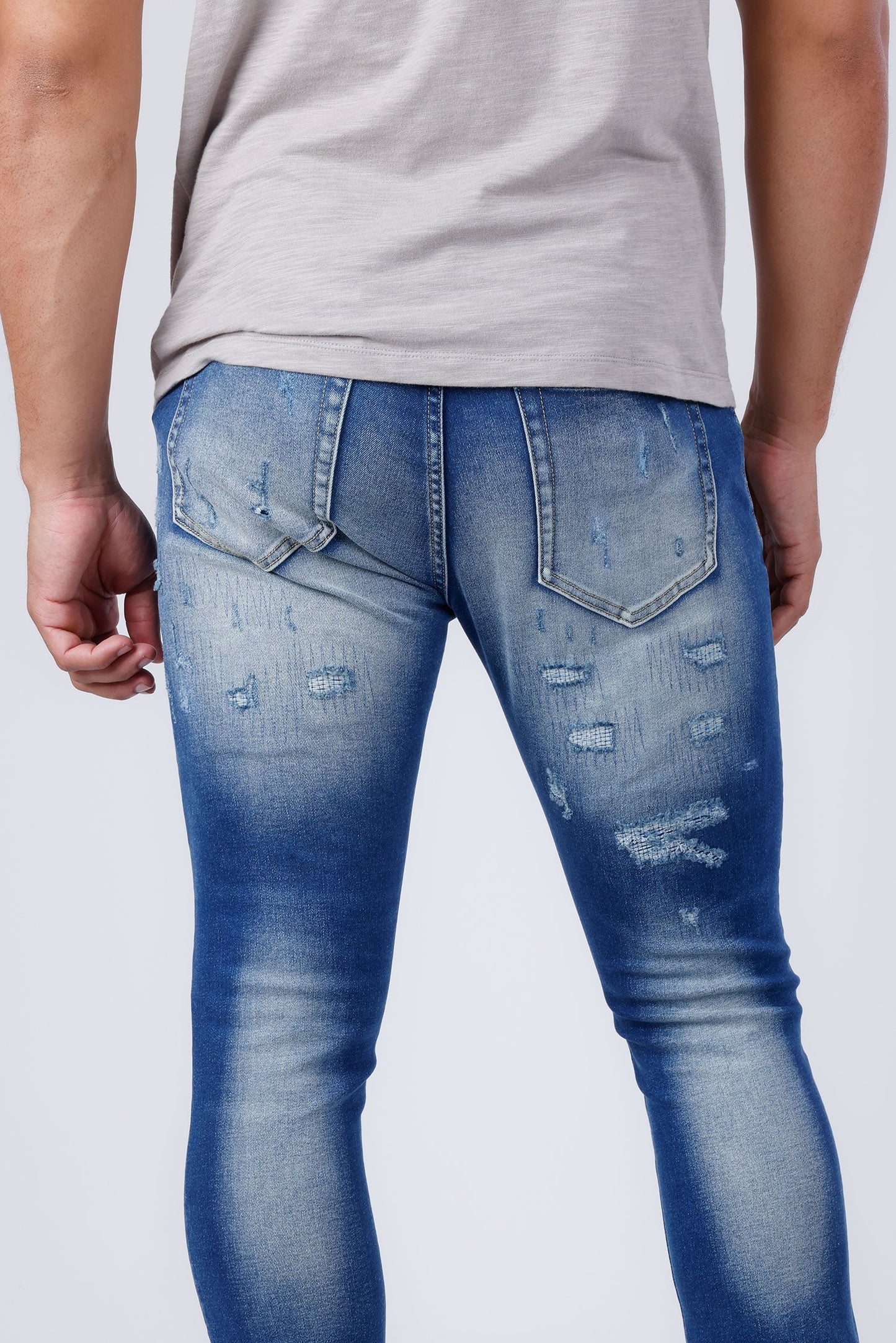 Budapest Ripped Jeans