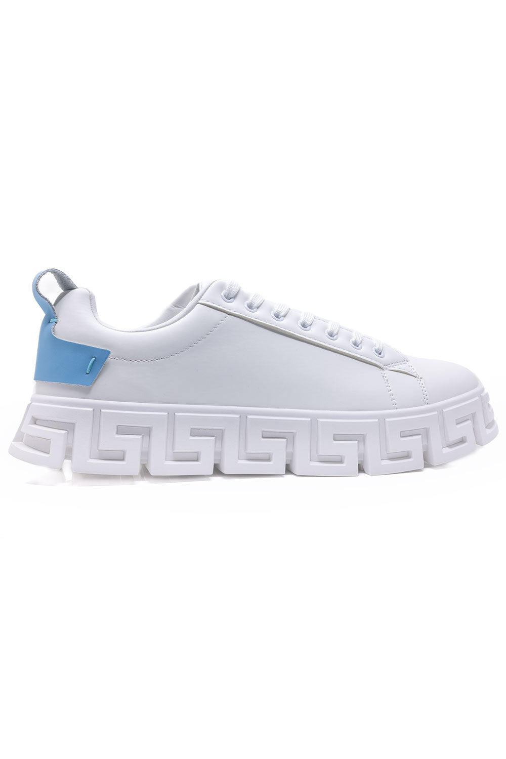Nifty Pair Low Top Sneakers