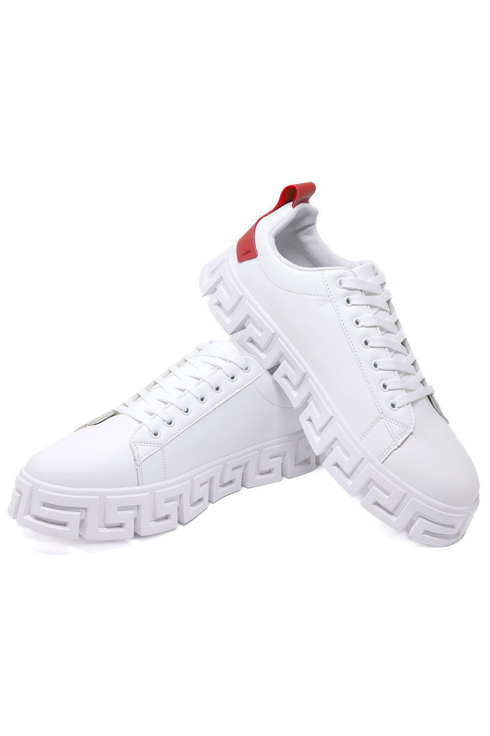 Nifty Pair Low Top Sneakers 2