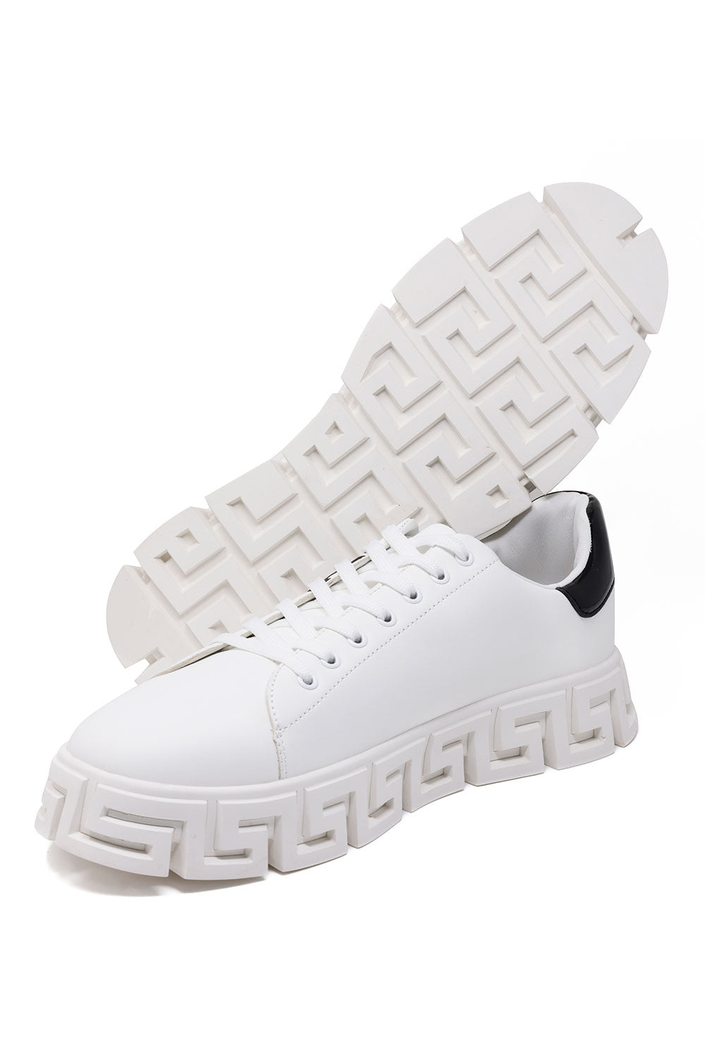 Downtown Hullabaloo Low Top Sneakers