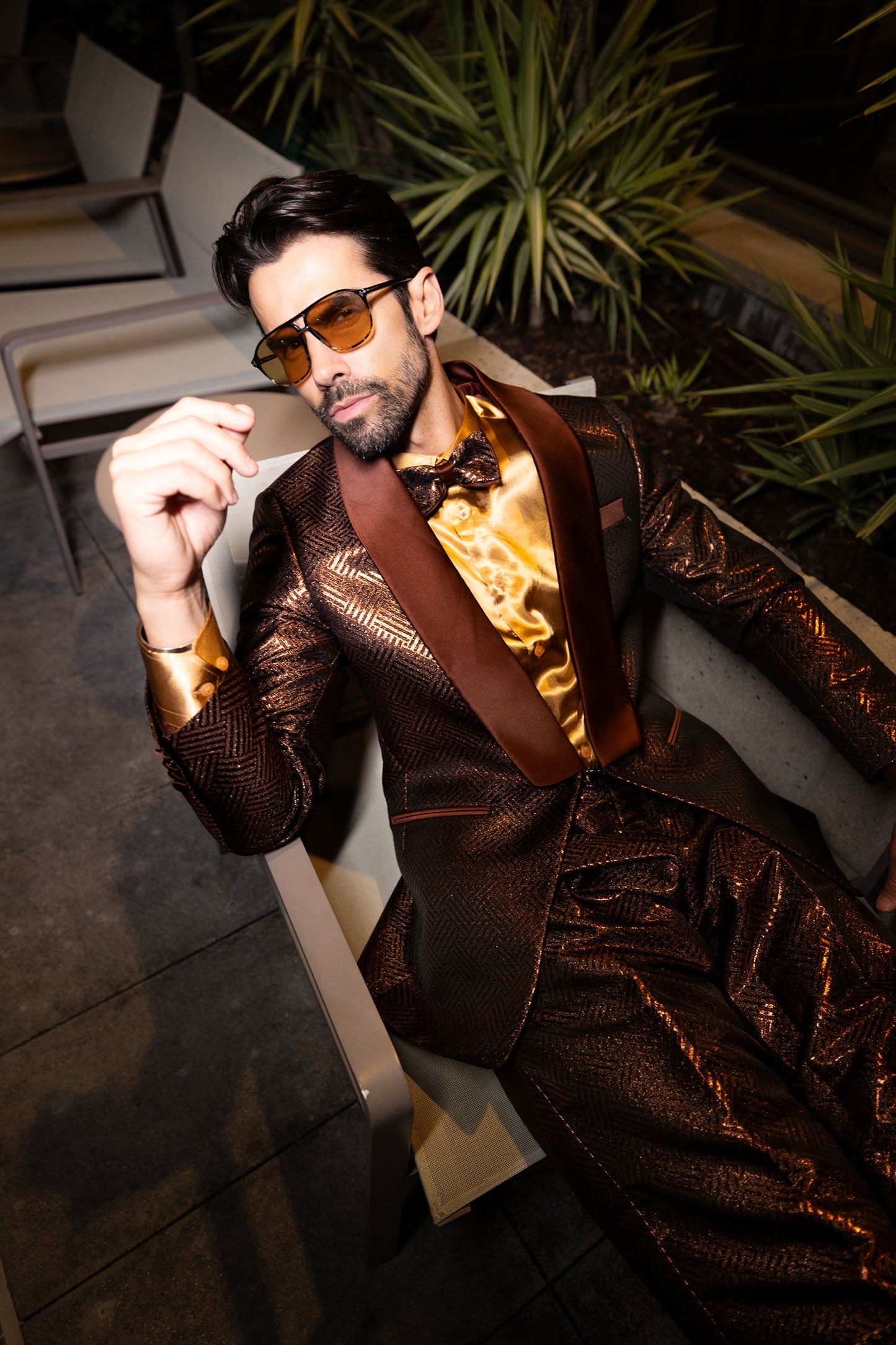 Flutterstole Shiny Suit