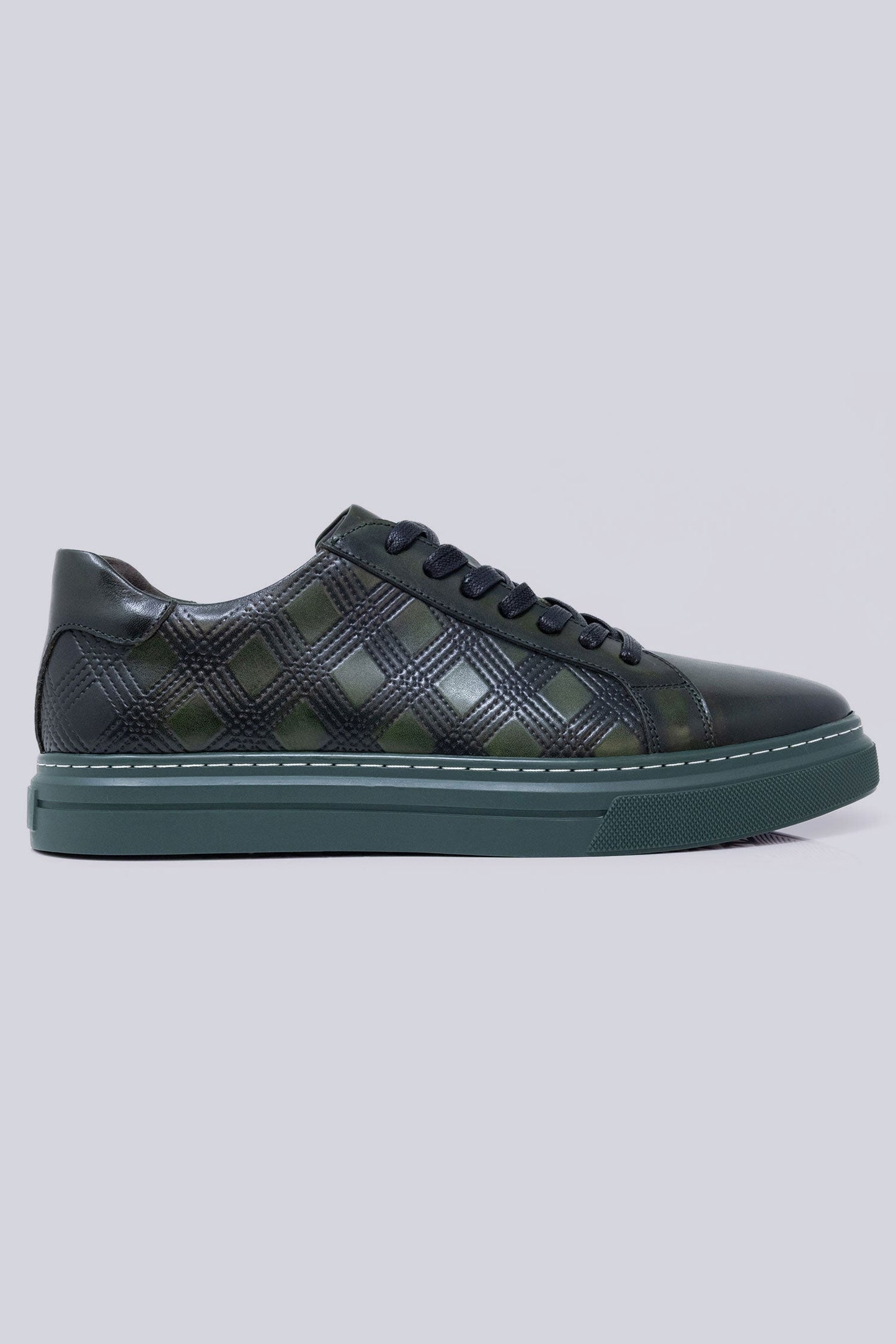 Cebu Graphic Low Top Sneaker