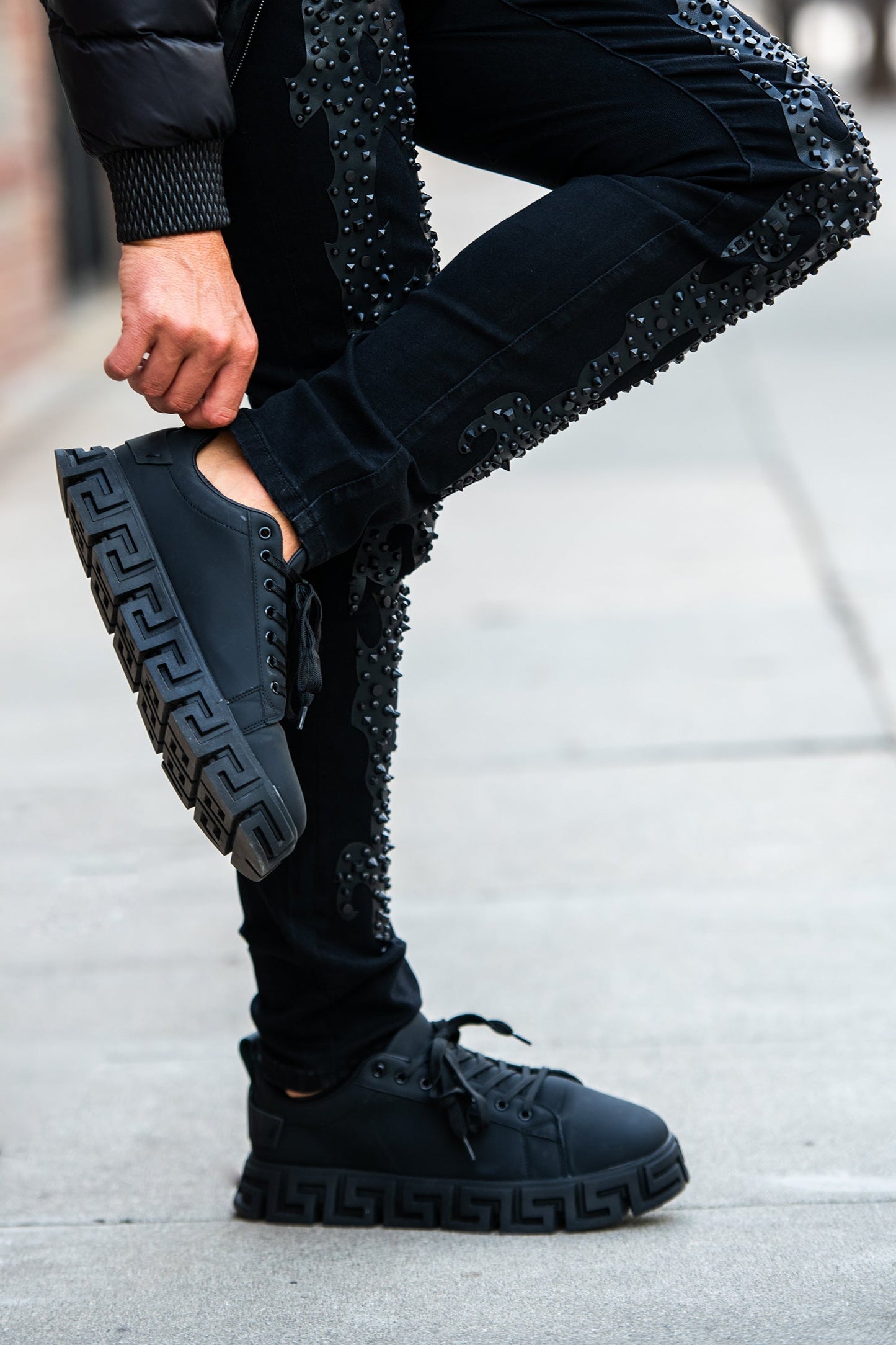 Nifty Pair Low Top Sneakers 2