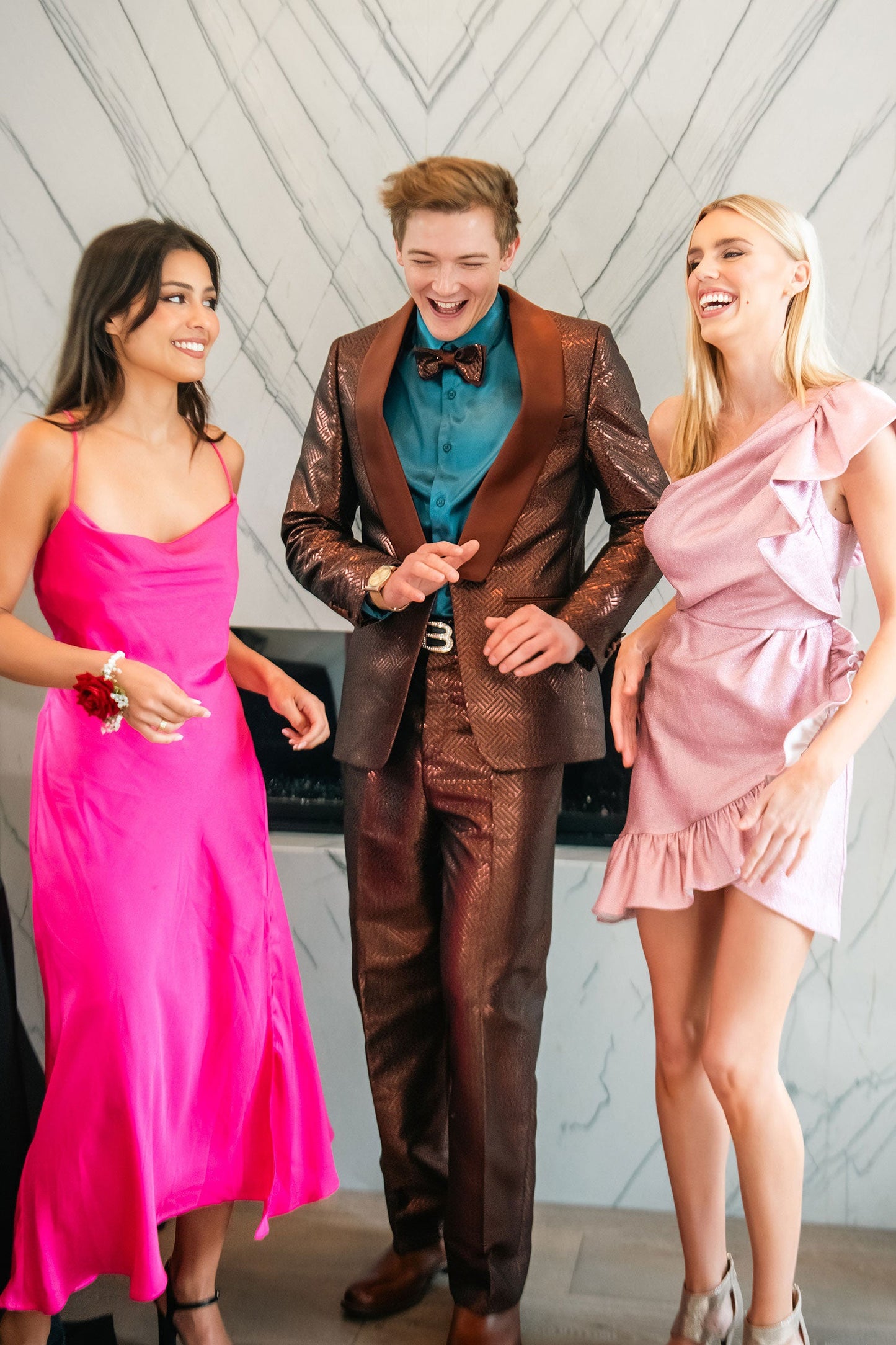 Flutterstole Shiny Suit