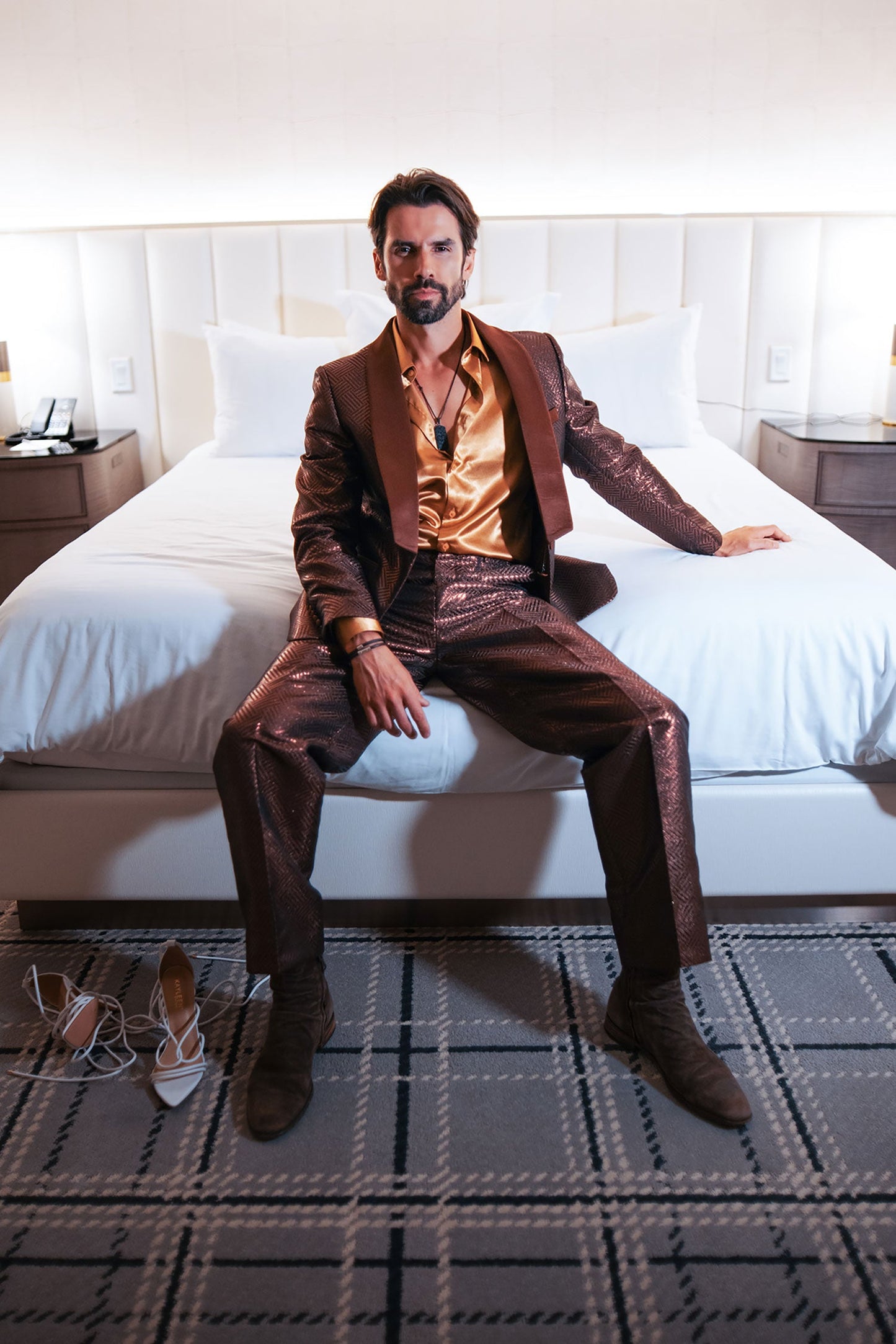 Flutterstole Shiny Suit