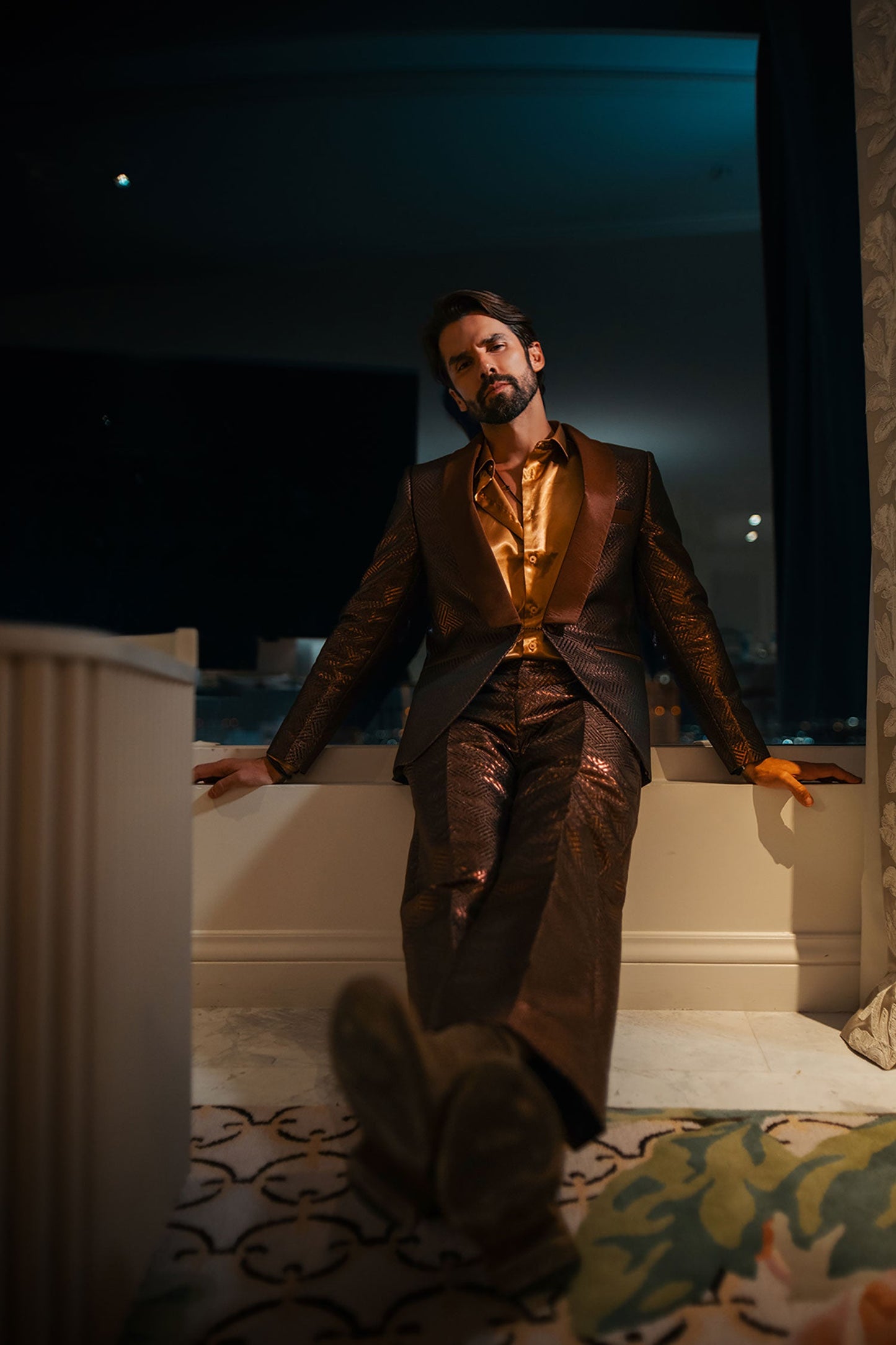 Flutterstole Shiny Suit