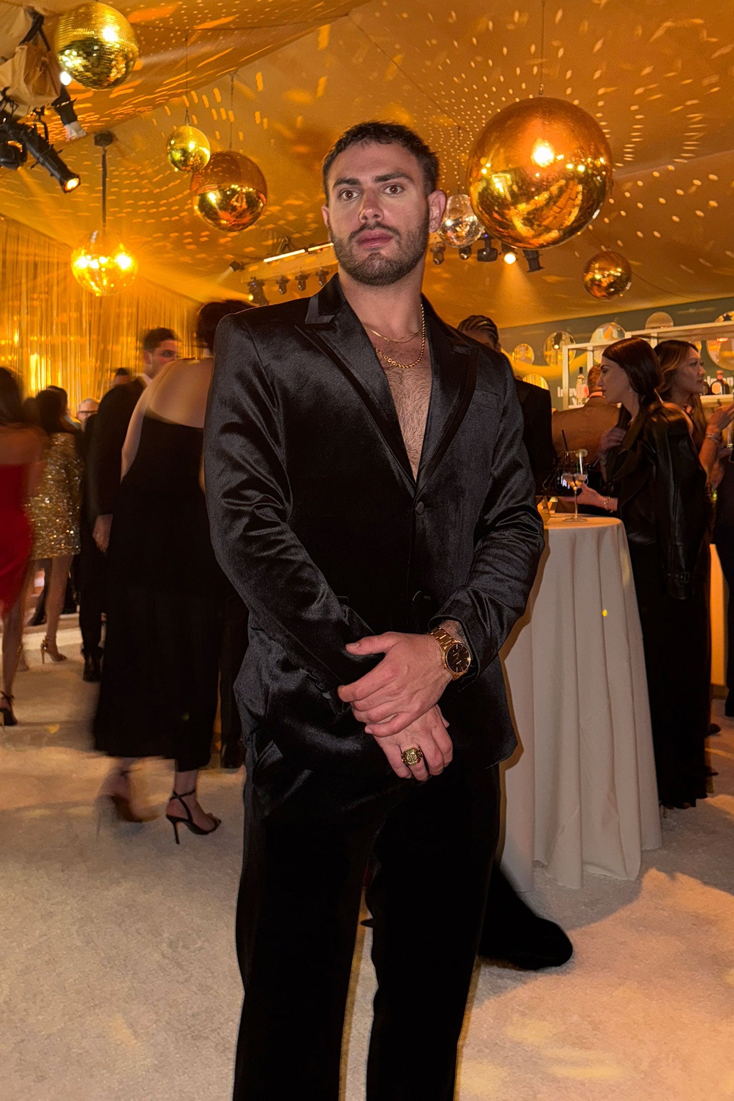 Fluffad Velvet Blazer